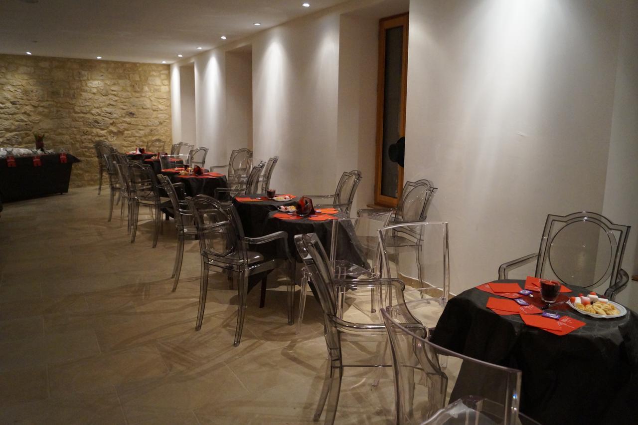 La Tissandiere Hotel Lalbenque ภายนอก รูปภาพ